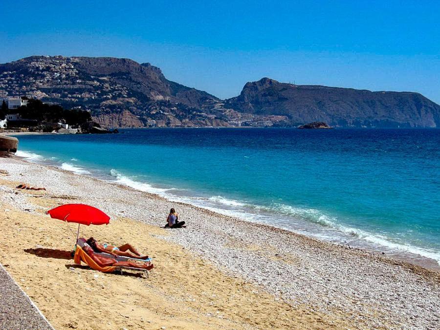 Apartamento Primera Linea Con Acceso Privado A La Playa Алтеа Екстериор снимка
